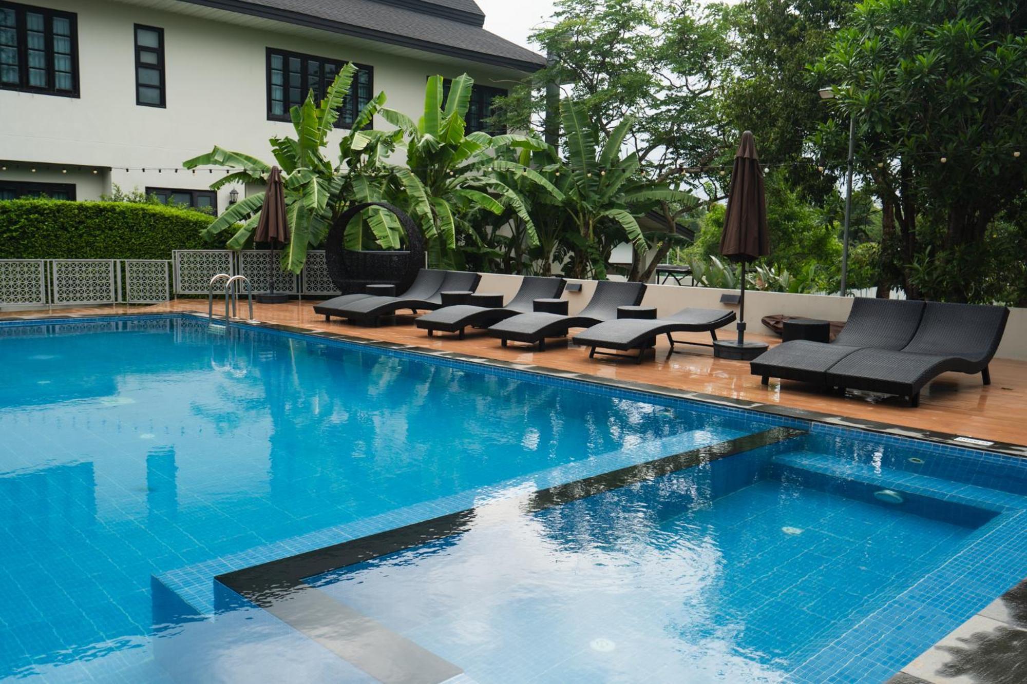 Merchant Villa- Sha Extra Plus Chiang Mai Exterior photo